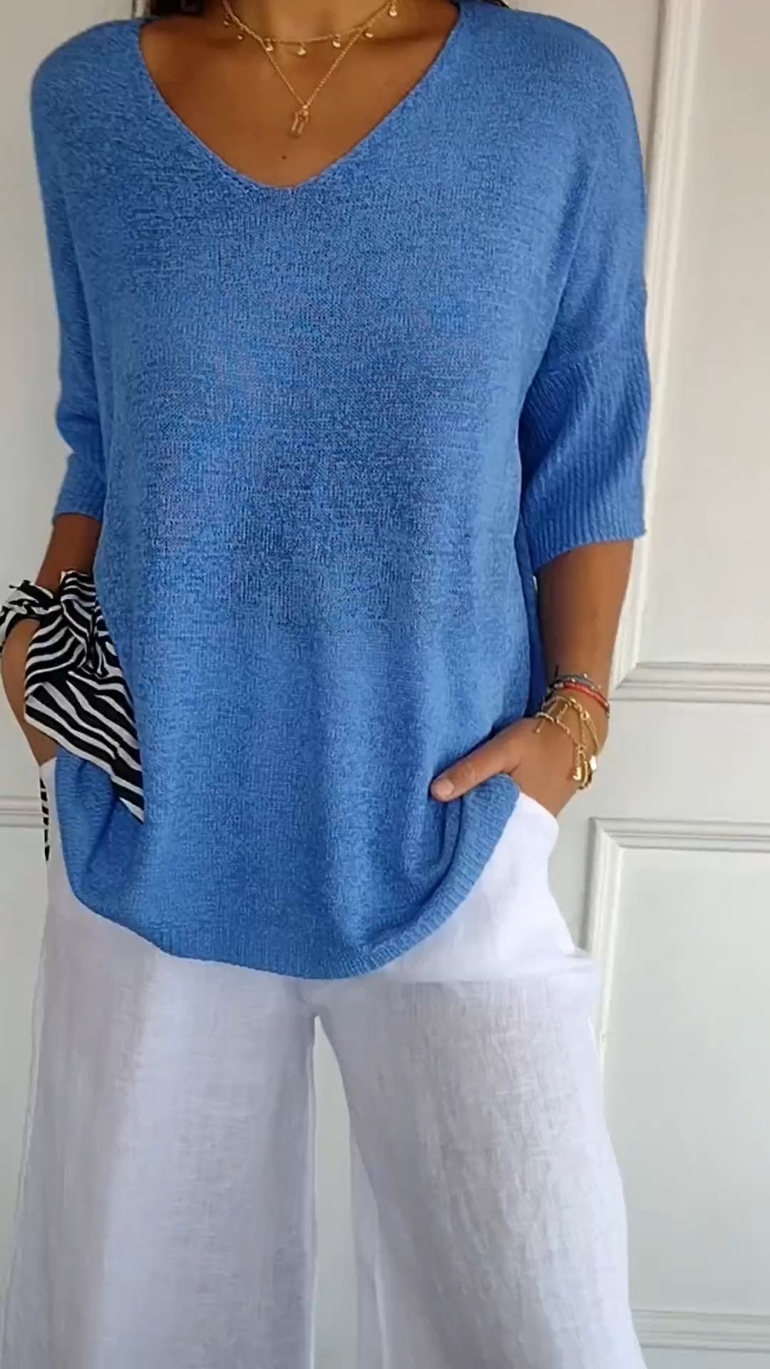Anna - Top in v -Neck Mesh