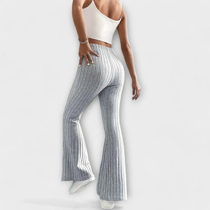 Jennifer - Eleganckie rozkloszowane spodnie