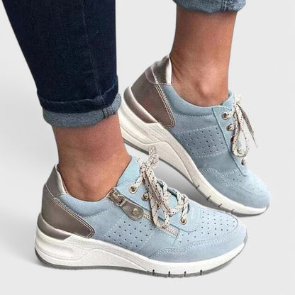 Nyah Ortopedyczne sneakersy z koturnem