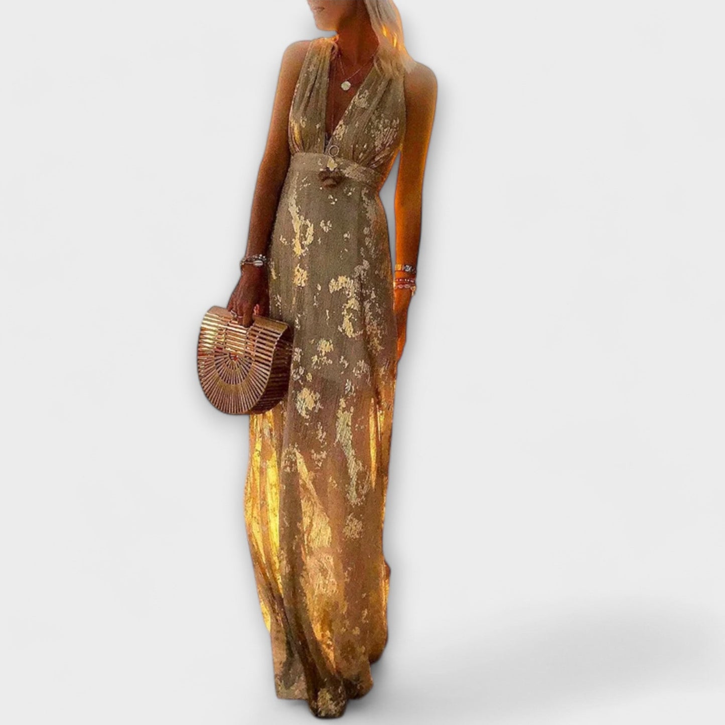 Lejąca sukienka z dekoltem w szpic